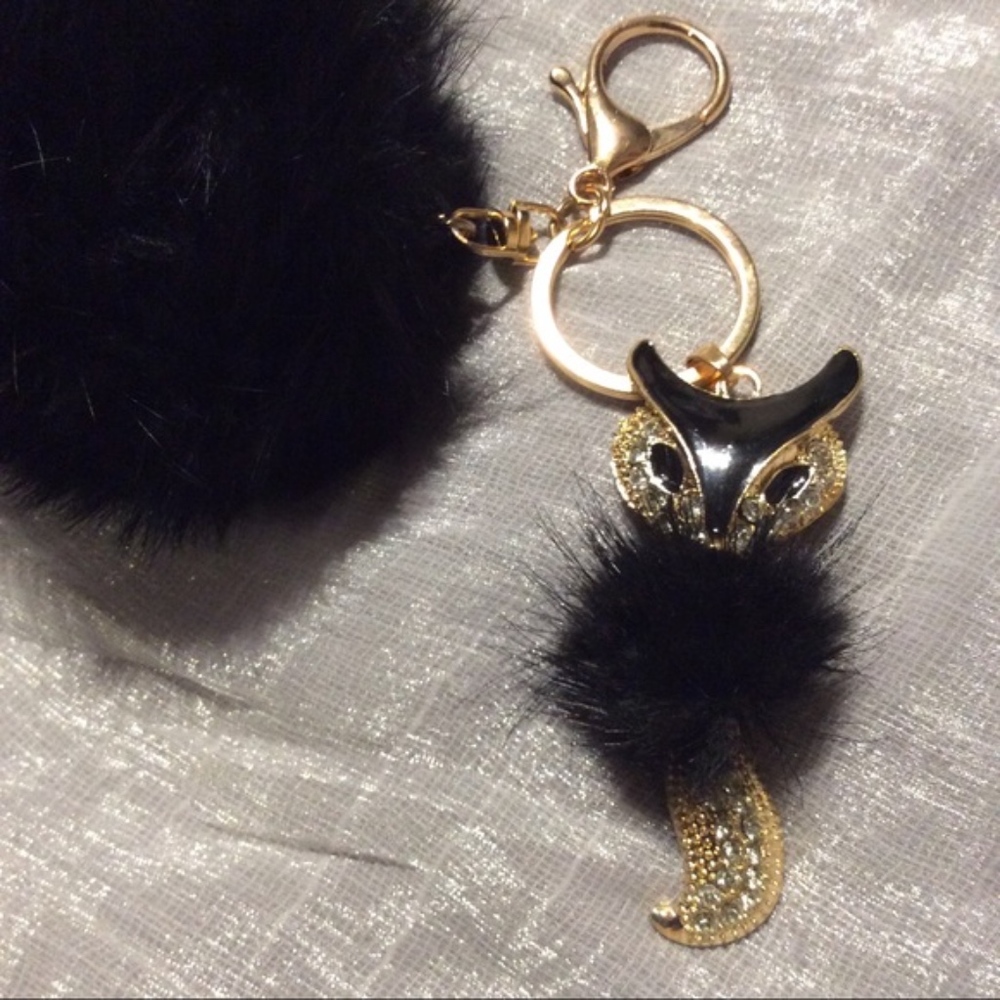 🍒FOX KEYCHAIN BLING FUR BALL CAT DIAMOND BETSEY - Picture 7 of 7
